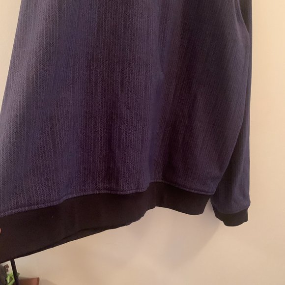 MEC mens size size xl, purple black design, like new, wind/rain resistant. soft - Picture 6 of 6